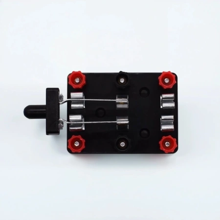 Переключатель двухполюсный (демонстрационный)